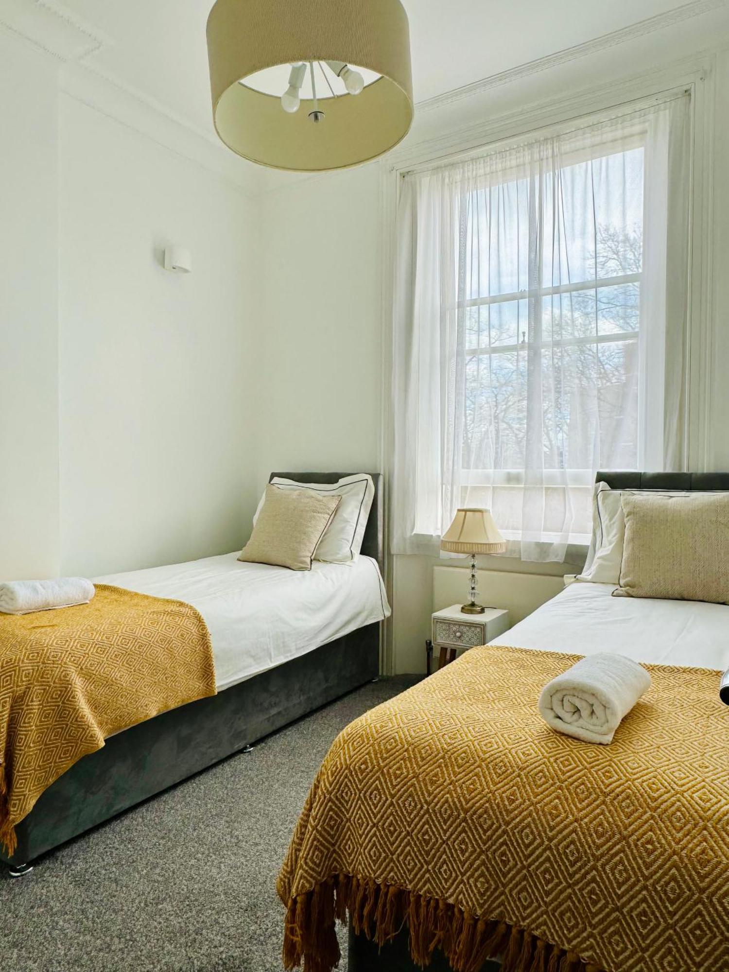 Harrington Apartments In Central Лондон Экстерьер фото
